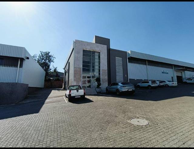 BUSINESS PROPERTY TO RENT IN HALFWAY HOUSE